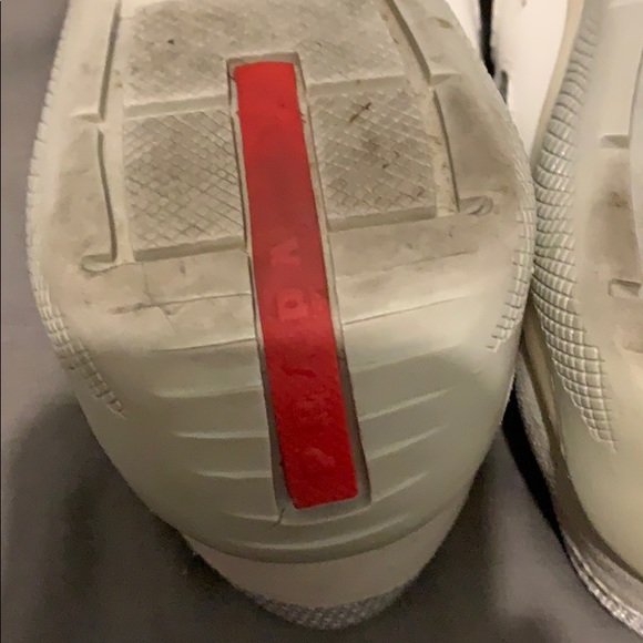 ☘️NEGOTIABLE☘️PRADA MENS SNEAKERS☘️ - Picture 7 of 8